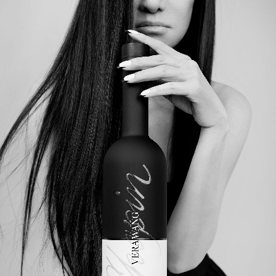 Indulge in Vera Wang x Chopin vodka this wedding season