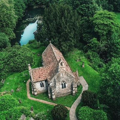 Wedding News: Orchardleigh Estate is a family-owned country estate in the heart of Somerset