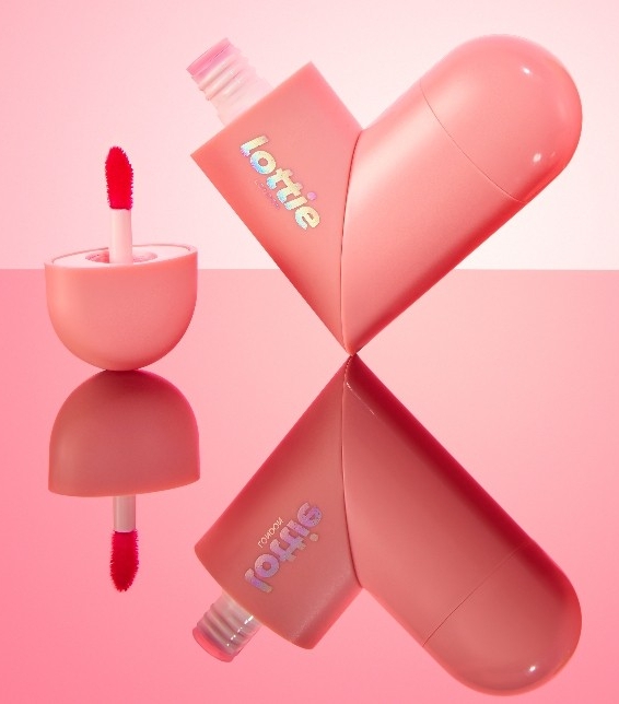 heart shaped lip-gloss container